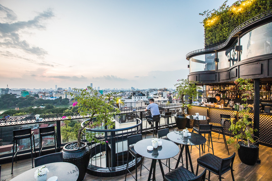 Chill out bất tận với những quán cafe rooftop siêu ấn tượng