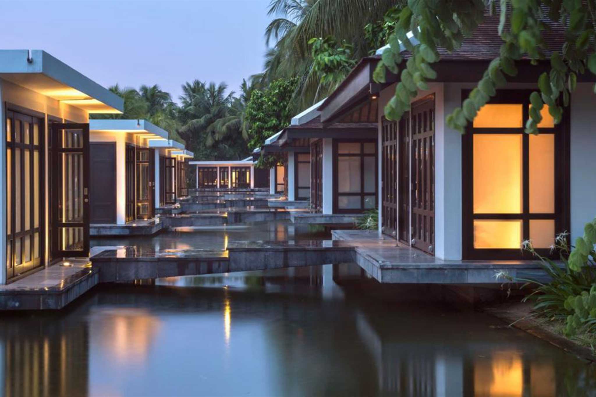 Four-Seasons-The-Nam-Hai-Resort