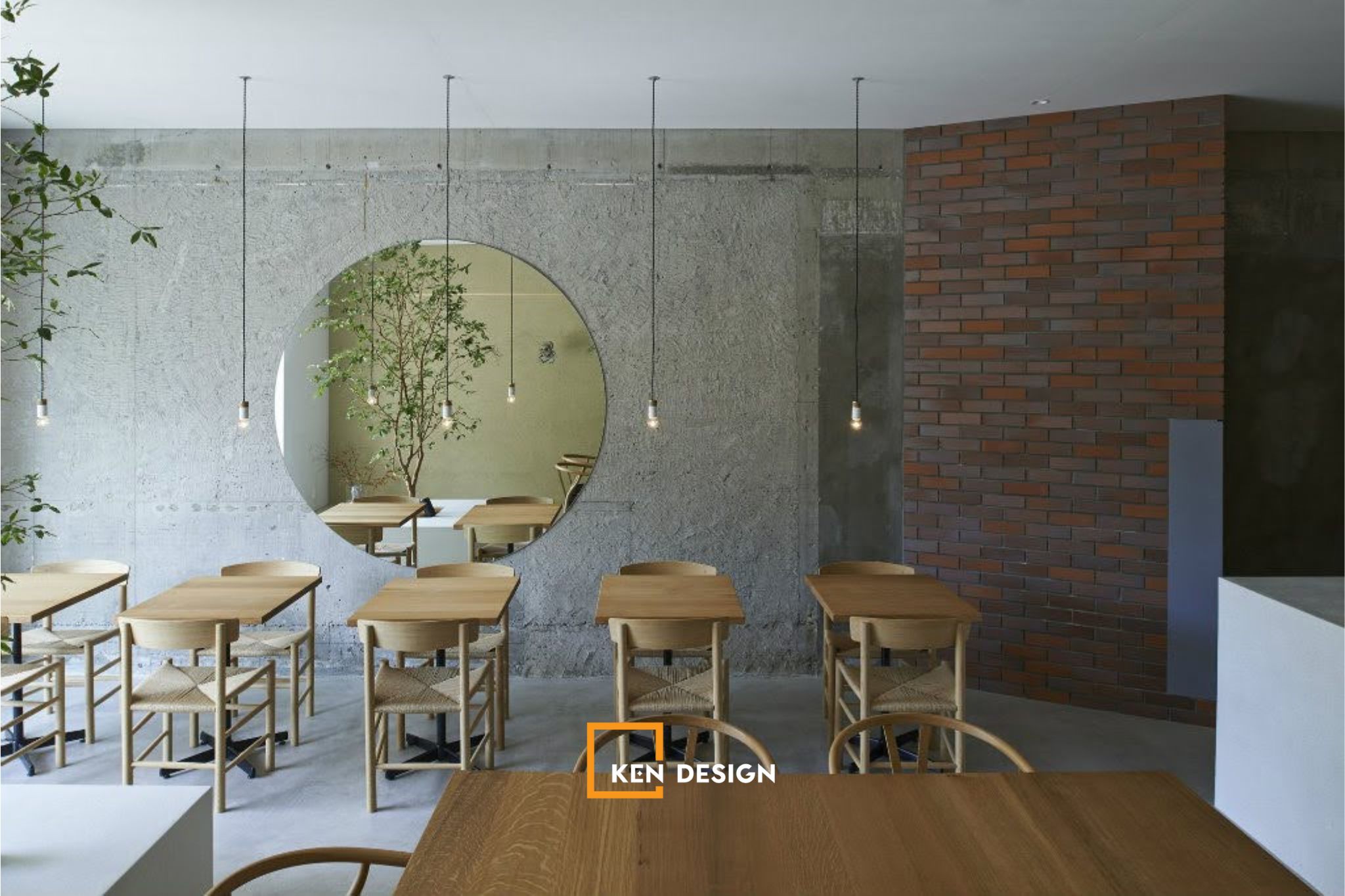 Lắp đặt gương tràn tường cho không gian quán nhỏ 