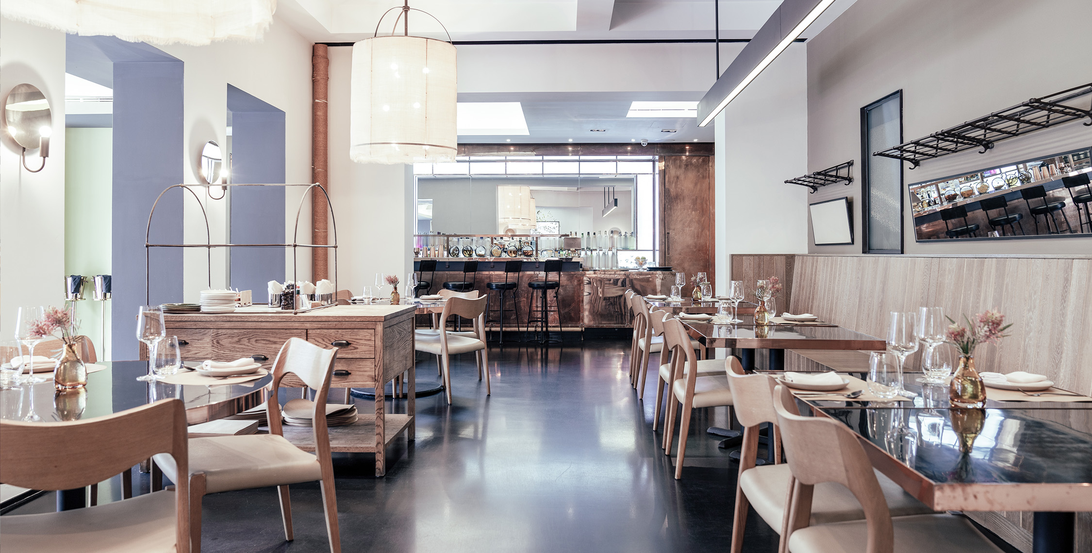 So sánh minimalism và minimal luxury